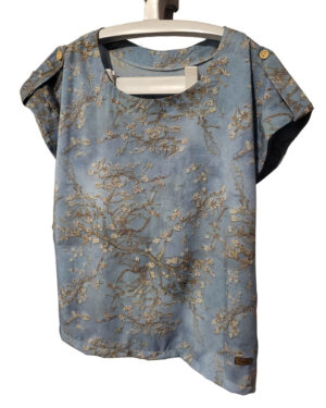 Przewiewne bluzki z pagonami